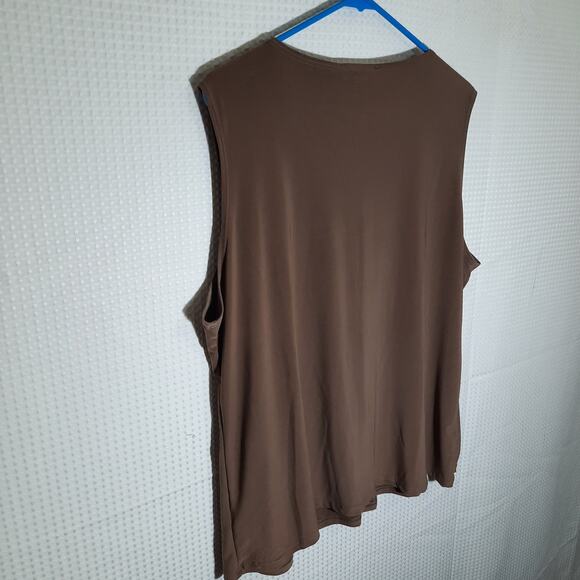 Dressbarn Woman 2X Brown Ruffle V-Neck Sleeveless Blouse Made in USA Career - Picture 7 of 7